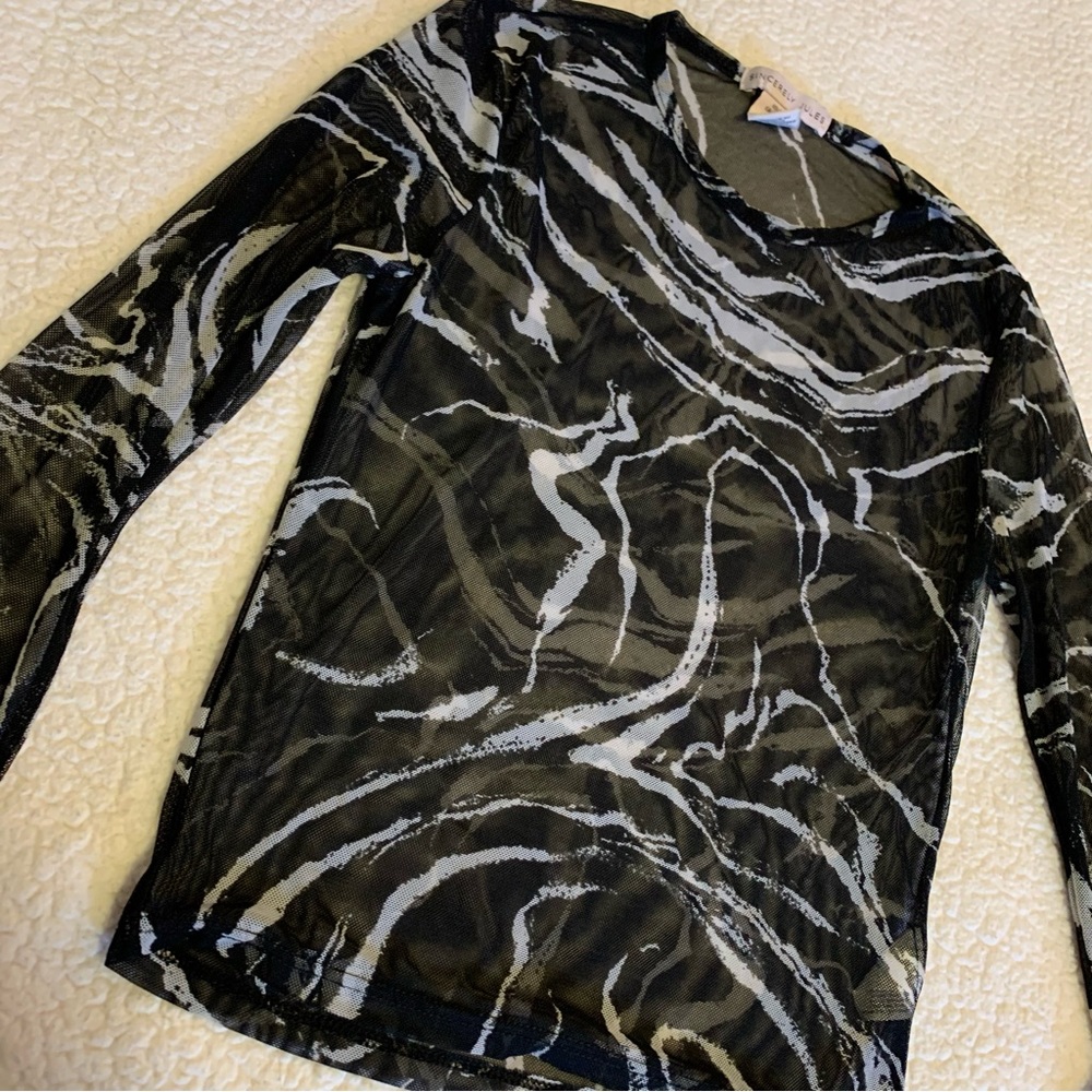 Mesh long sleeve 🕸🖤